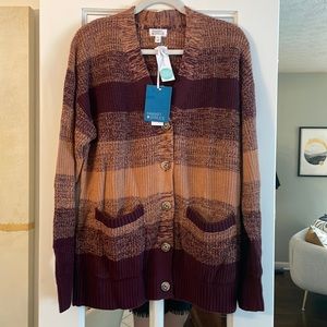 Market & Spruce Marley Ombré Button Down Cardigan in Burgundy